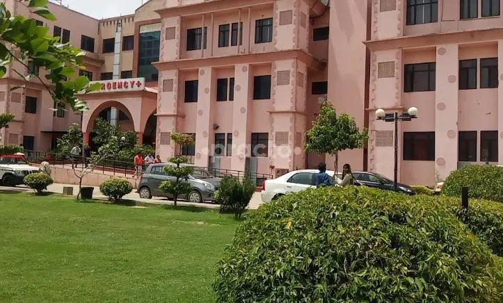 Metro Hospital, Jaipur