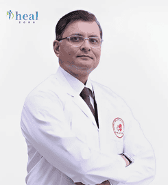 Dr. Rajat Saxena
