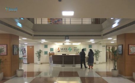 Max Super Speciality Hospital, Vaishali Reception